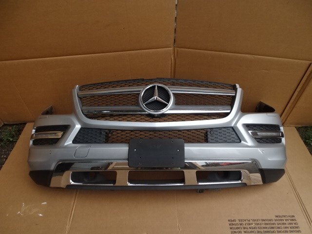 13 Mercedes X166 GL450 bumper cover, front, 1668852925