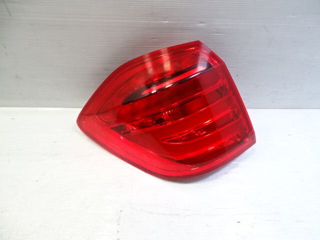 13 Mercedes X166 GL450 lamp, taillight, outer, left, 1669067501