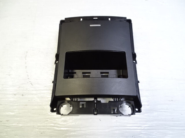 13 Mercedes X166 GL450 trim, center console tray rear, black