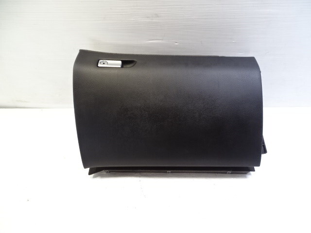 13 Mercedes X166 GL450 glovebox storage compartment, dash, black, 1666800191