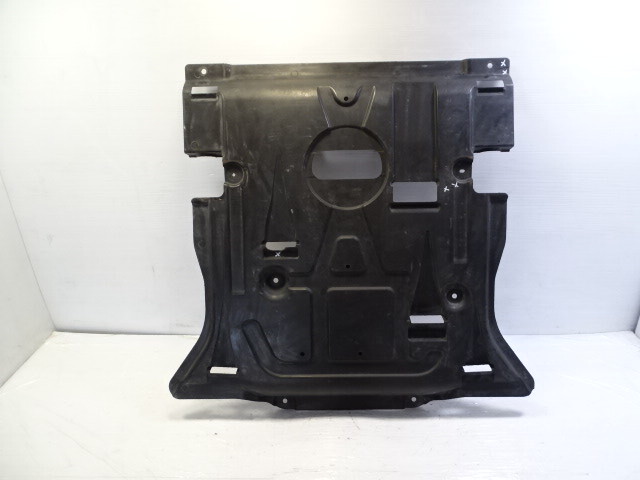 13 Mercedes X166 GL450 cover, under engine shield, center front, 1665200723