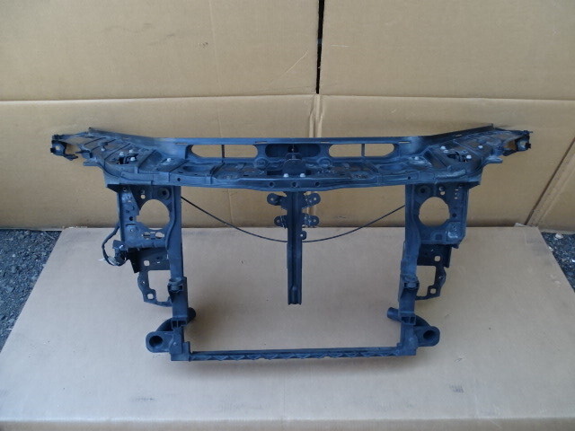13 Mercedes X166 GL450 radiator support, 1666201101