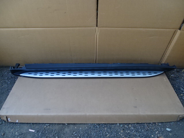 13 Mercedes X166 GL450 side skirt, running board, left 1666980025
