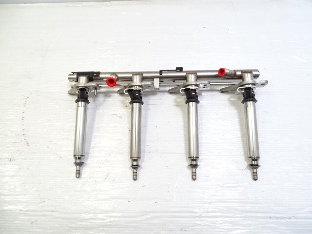 13 Mercedes X166 GL450 fuel rail w/ injectors, set of 4, left 2780703395 2780700687
