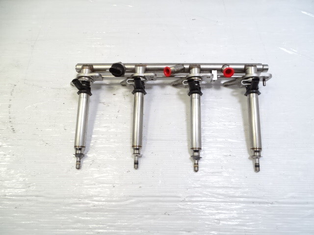 13 Mercedes X166 GL450 fuel rail w/ injectors, set of 4, right 2780703495 2780700687