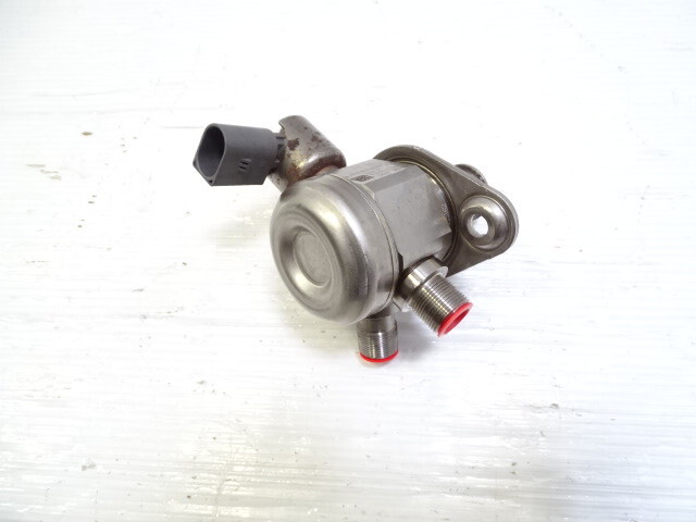 13 Mercedes X166 GL450 fuel pump, high pressure valve, right 2780701201