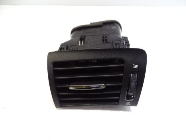 11 Lexus LS460 AC vent, dash, left 55650-50080