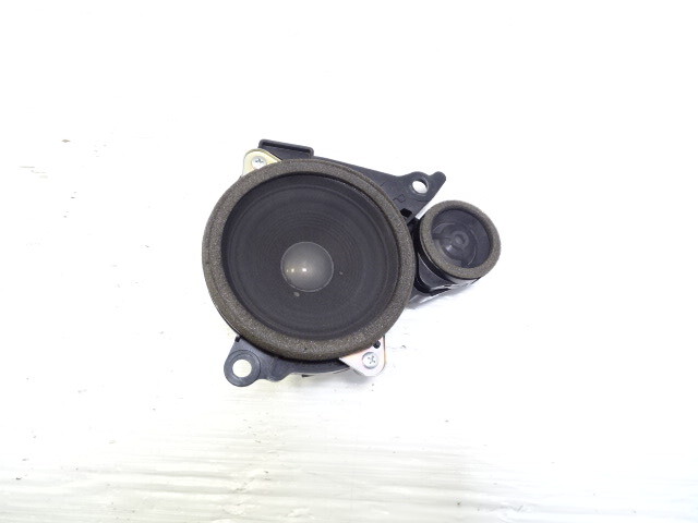 11 Lexus LS460 speaker, dash, left front, 86160-50280