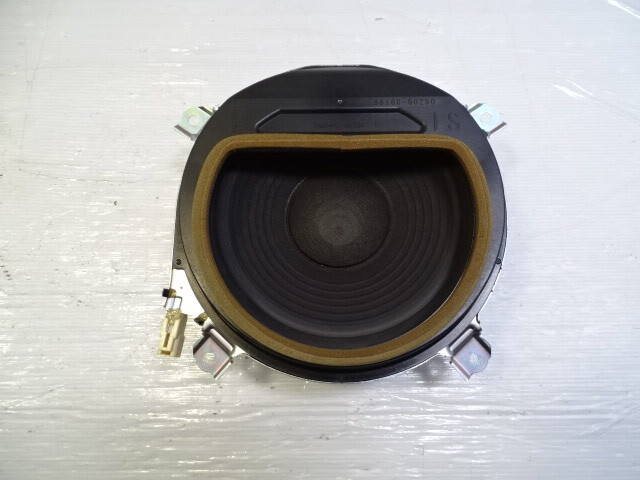 11 Lexus LS460 speaker, subwoofer 86160-50250