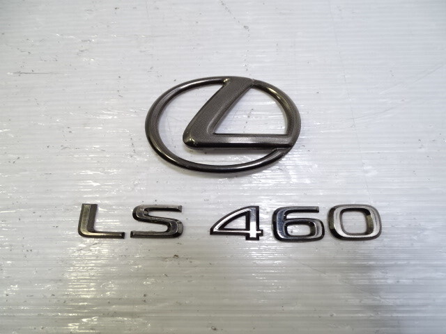 11 Lexus LS460 emblem set for trunk lid LS460 90975-02226