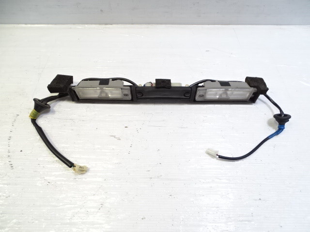 11 Lexus LS460 trim, license plate lights w/handle 198-78206
