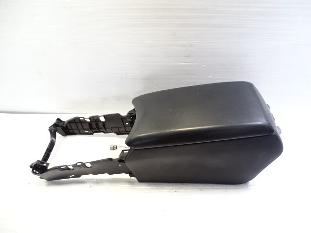 11 Lexus LS460 center console w/ armrest, black 58810-50060