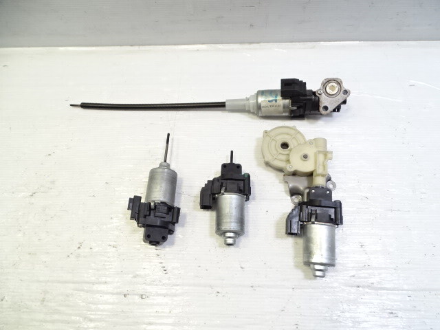 11 Lexus LS460 seat track motors right front 85820-30760 85820-30750