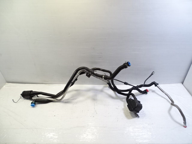 11 Lexus LS460 fuel tank gas filler neck tube pipe 77201-50140