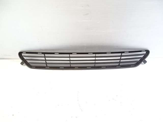 11 Lexus LS460 trim, grille front lower bumper 53112-50230