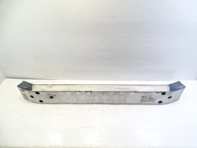 11 Lexus LS460 bumper reinforcement support, front 52131-50092