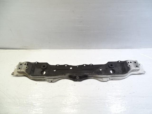 11 Lexus LS460 radiator support bar lower 57104-50090