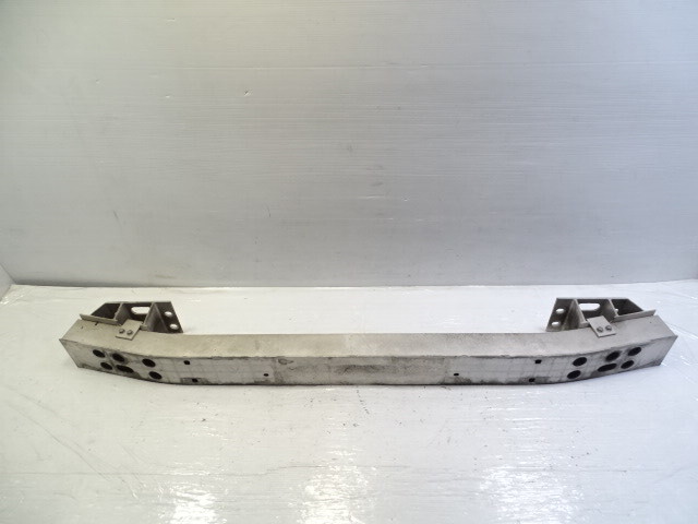 11 Lexus LS460 bumper reinforcement support, rear 52023-50070