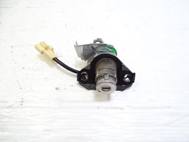11 Lexus LS460 lock trunk lid cylinder NO KEY