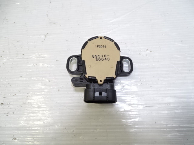11 Lexus LS460 switch brake pedal position sensor 89510-30040