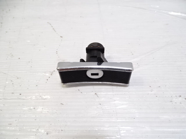 85 Mercedes R107 380SL lock, glove box, no key