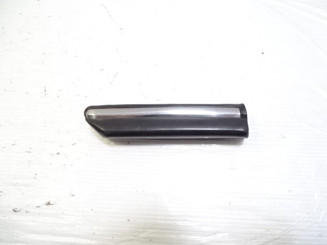 85 Mercedes R107 380SL trim, exterior, quarter moulding, right