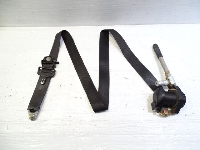 85 Mercedes R107 380SL seat belt, left, repa, black