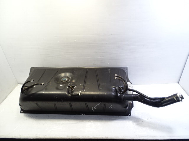 85 Mercedes R107 380SL gas fuel tank