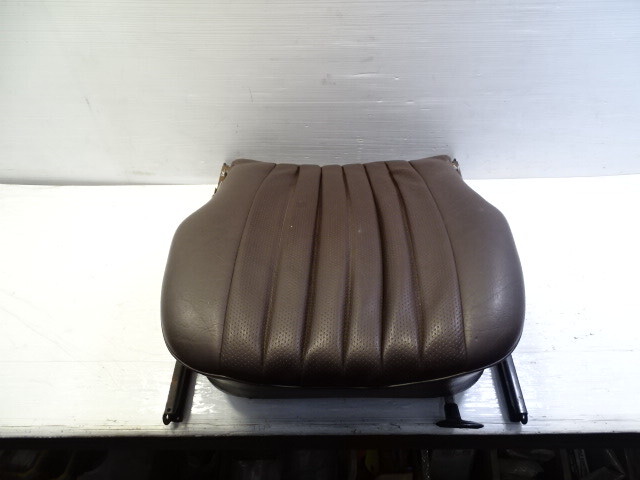 85 Mercedes R107 380SL seat cushion, bottom, right, brown