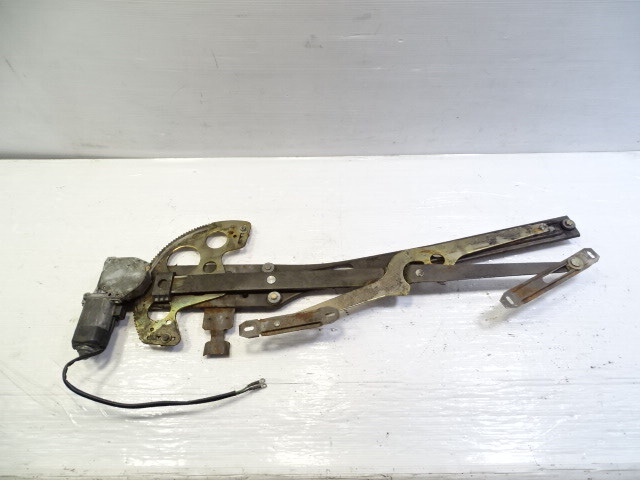 85 Mercedes R107 380SL window motor and regulator, left, 0130821017