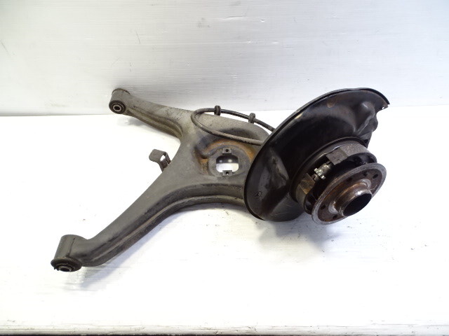 85 Mercedes R107 380SL trailing arm, hub, left rear control 1263570005