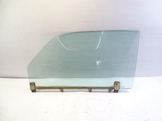 79 Mercedes W123 300CD glass door window left Coupe