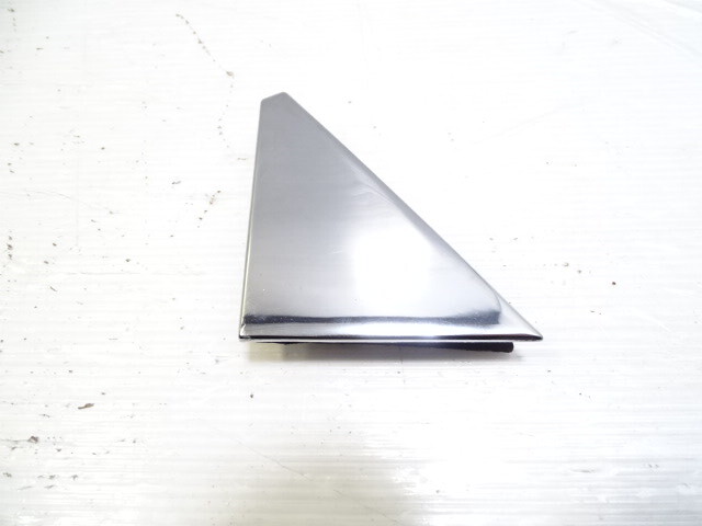 79 Mercedes W123 300CD trim, chrome mirror bolt cover plate, right 1237251211