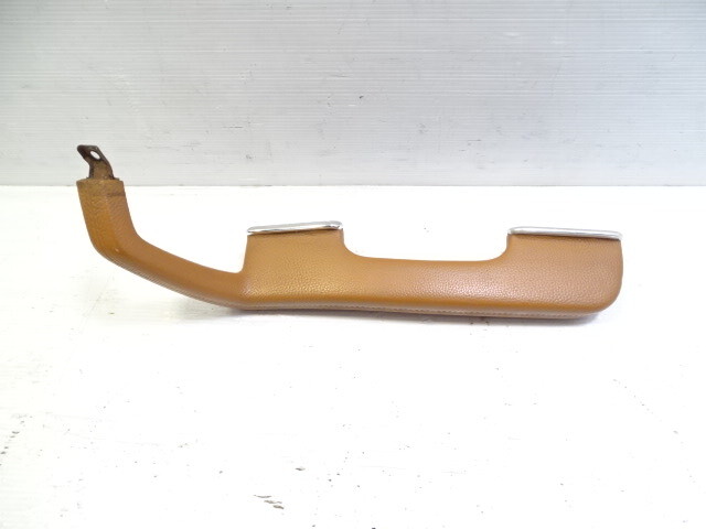 79 Mercedes W123 300CD grab handle, inner door panel right front palomino