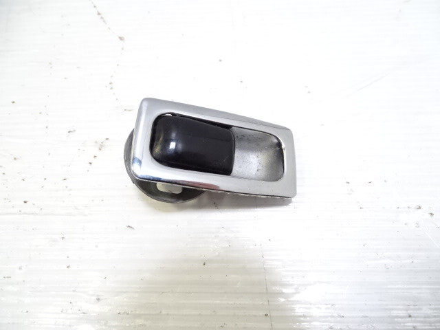 79 Mercedes W123 300CD switch door lock inner left
