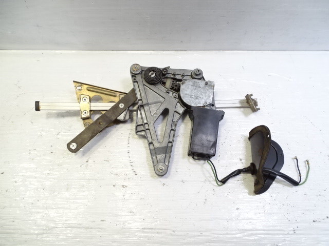 79 Mercedes W123 300CD window motor and regulator, left rear 0130820064 Coupe