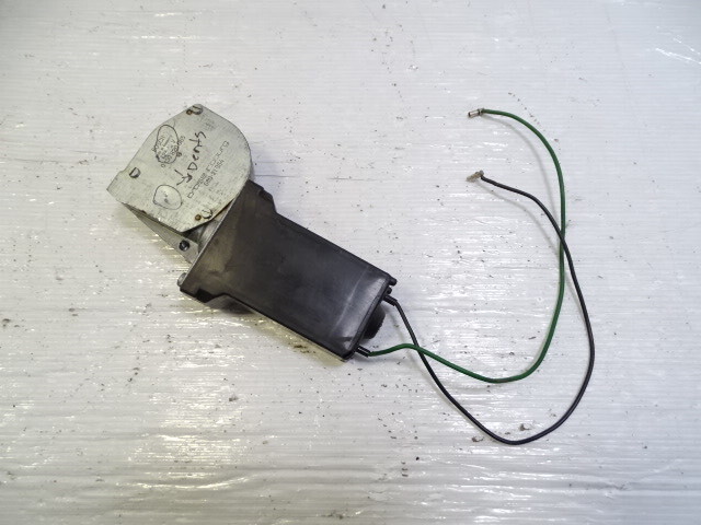 79 Mercedes W123 300CD window motor, right rear 0130820065 Coupe