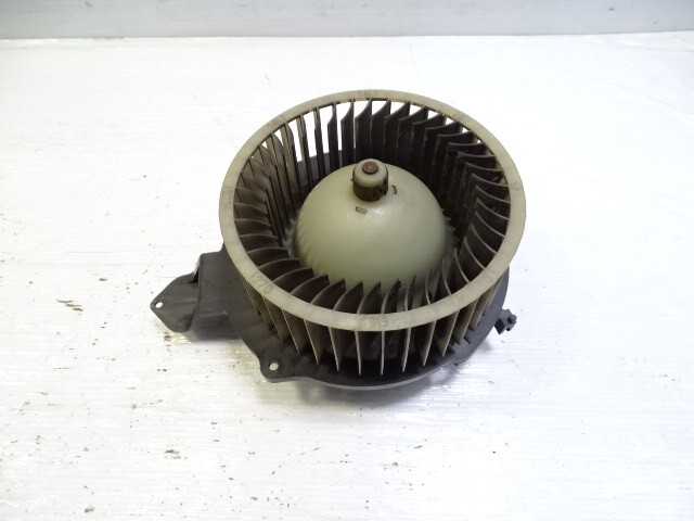 79 Mercedes W123 300CD blower motor fan