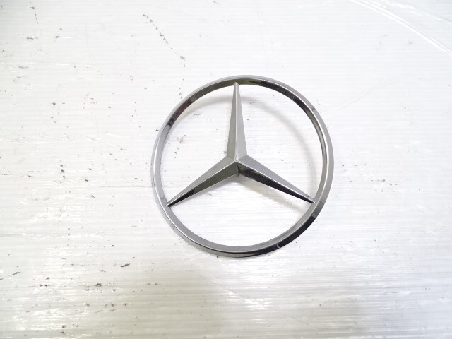 79 Mercedes W123 300CD emblem, on trunk lid, 1237580158