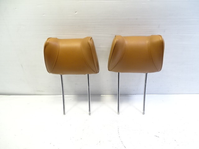 79 Mercedes W123 300CD headrest set cat ears palomino Coupe