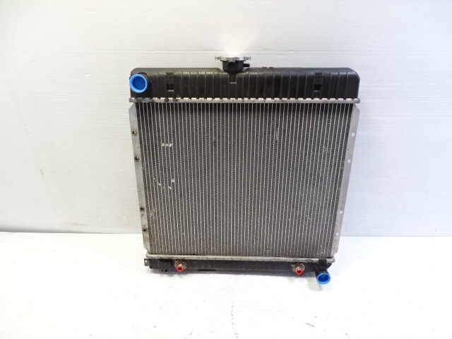 79 Mercedes W123 300CD radiator engine cooling, COOL-XPERT Germany