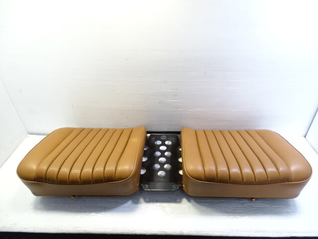 79 Mercedes W123 300CD seat cushion bottom rear Coupe palomino