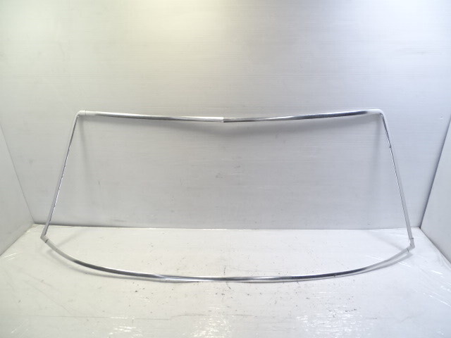 79 Mercedes W123 300CD trim set, front windshield surround, chrome Coupe