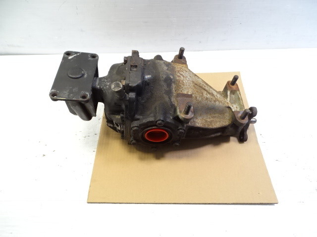 79 Mercedes W123 300CD differential 1153511301 3.46 gear ratio Coupe