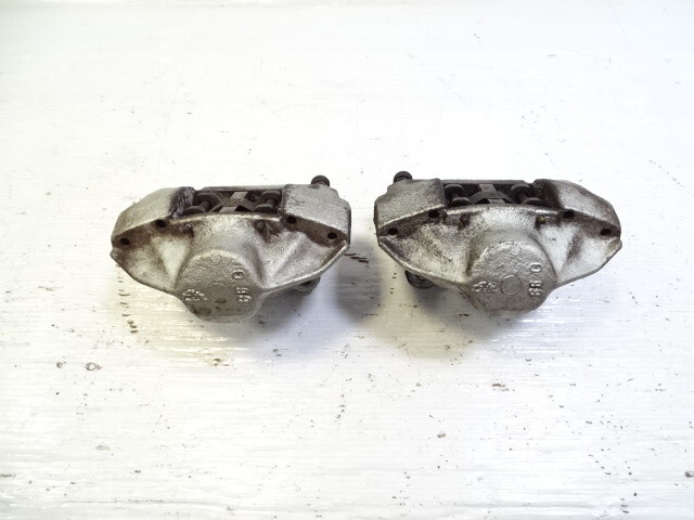 79 Mercedes W123 300CD brake calipers, ate, rear