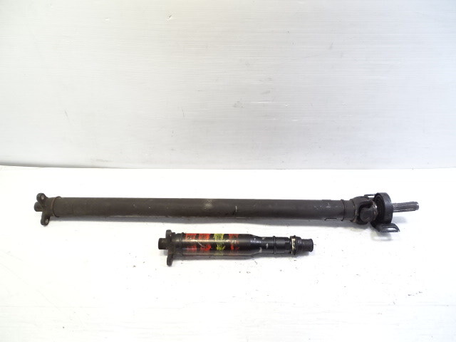 79 Mercedes W123 300CD propeller shaft, driveshaft Coupe