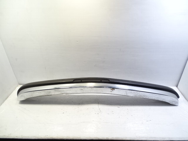 79 Mercedes W123 300CD bumper, front chrome Coupe