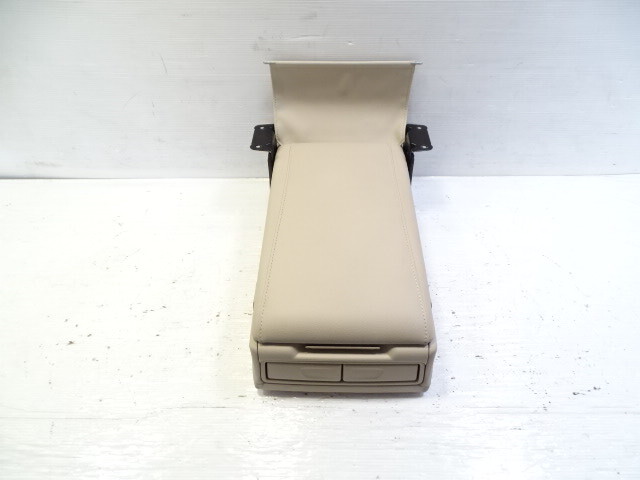 14 Mercedes W222 S550 armrest, 2nd row, cup holder, beige, 2229700030