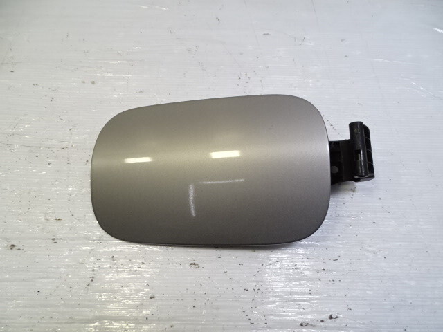 14 Mercedes W222 S550 gas fuel lid 2227570006