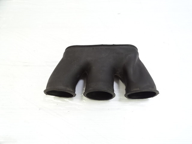 Mercedes R107 380SL air duct, dash ac vent hose, rubber 1078310288